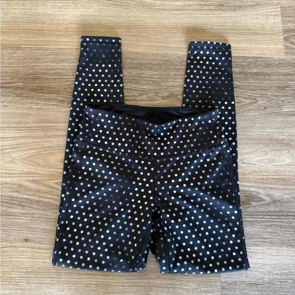 ATHLETA Women’s Crystal Chaturanga Reversible Polka Dot Leggings Size Medium - Picture 2 of 6